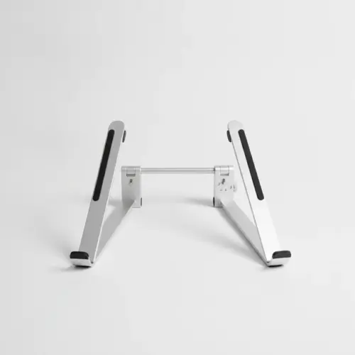 Support pliable en aluminium argenté, ouvert et vide, vu de face sur fond gris clair